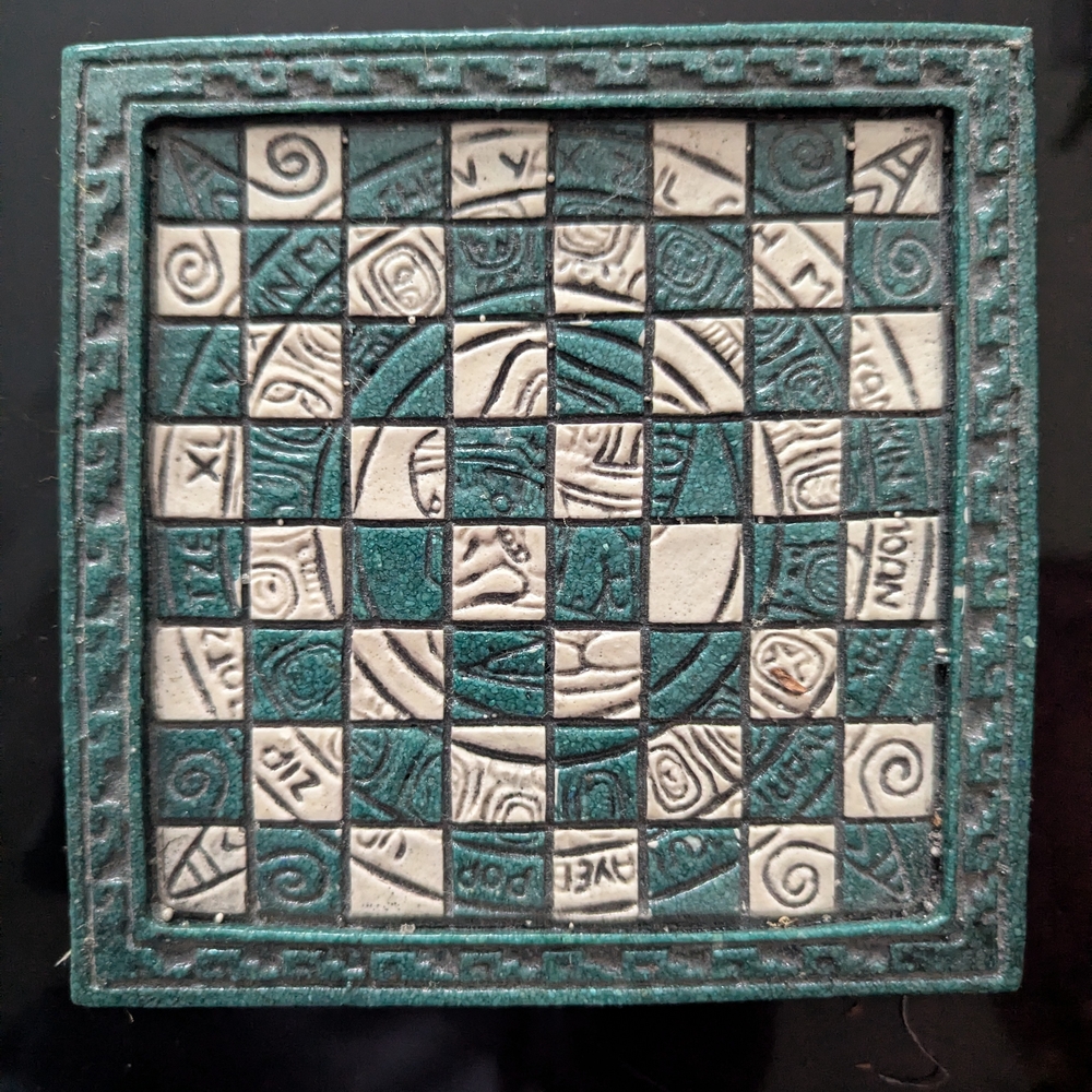 Hand Crafted Mexican Mini Chess Set Green and Ivory Board, Pieces And Case.